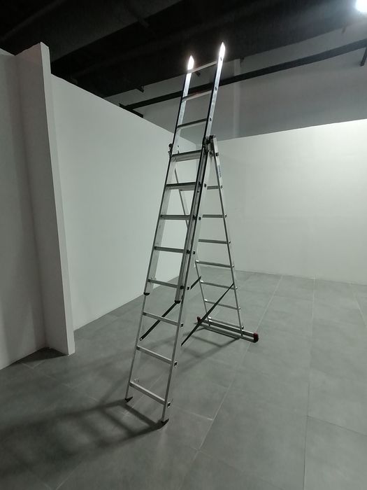 Стремянки восмиступенчитая