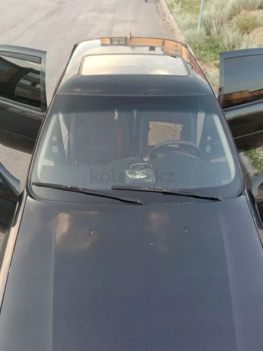 Орел вектра сатылады.