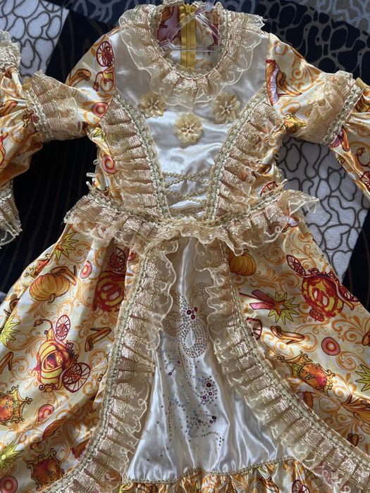 Платье на новый год 5-7лет