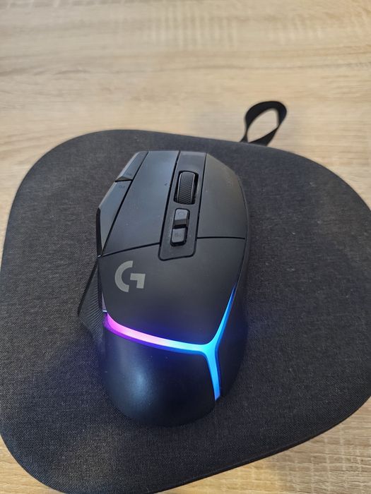Vând căști și mouse gaming