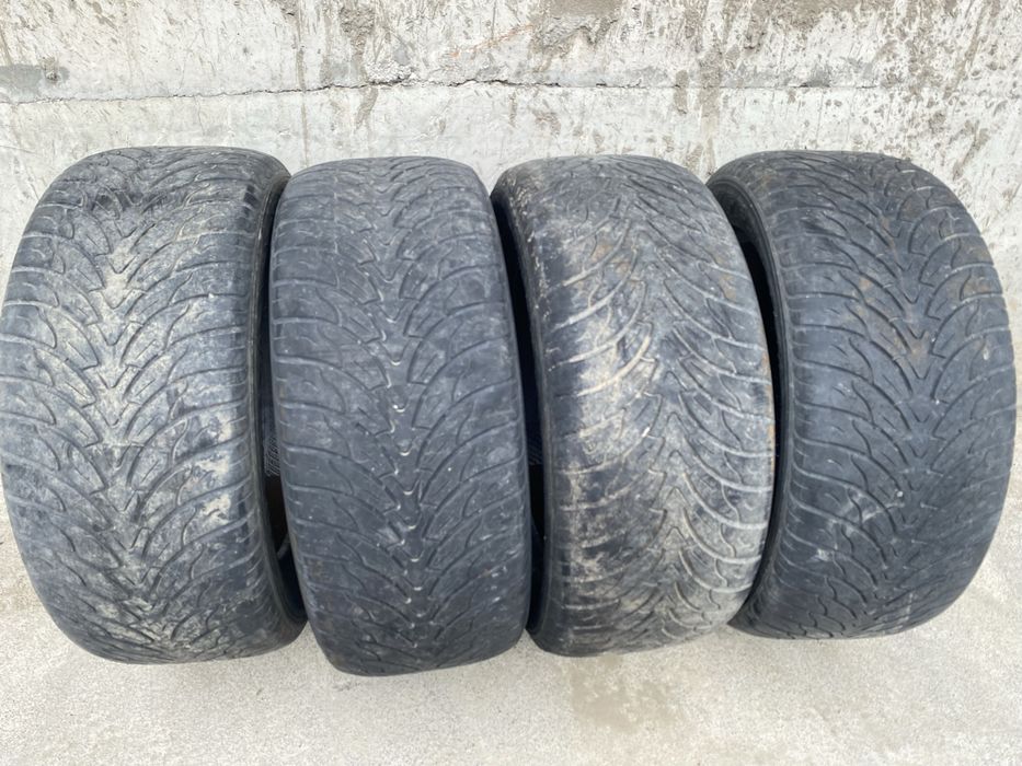 Резина летняя 285/50/20