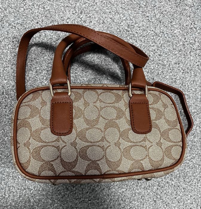 Geanta eleganta Coach