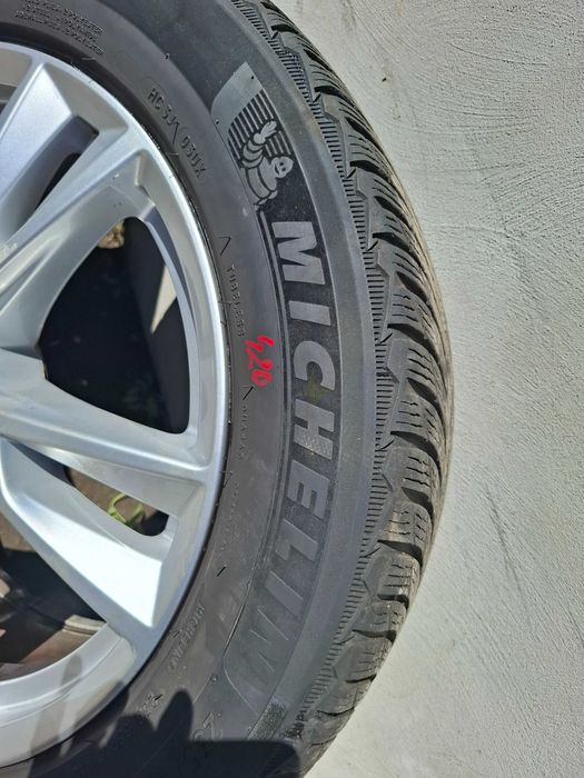 Set patru anvelope Iarna Michelin Pilot Alpin 5 SUV 235 55 R18 ci420