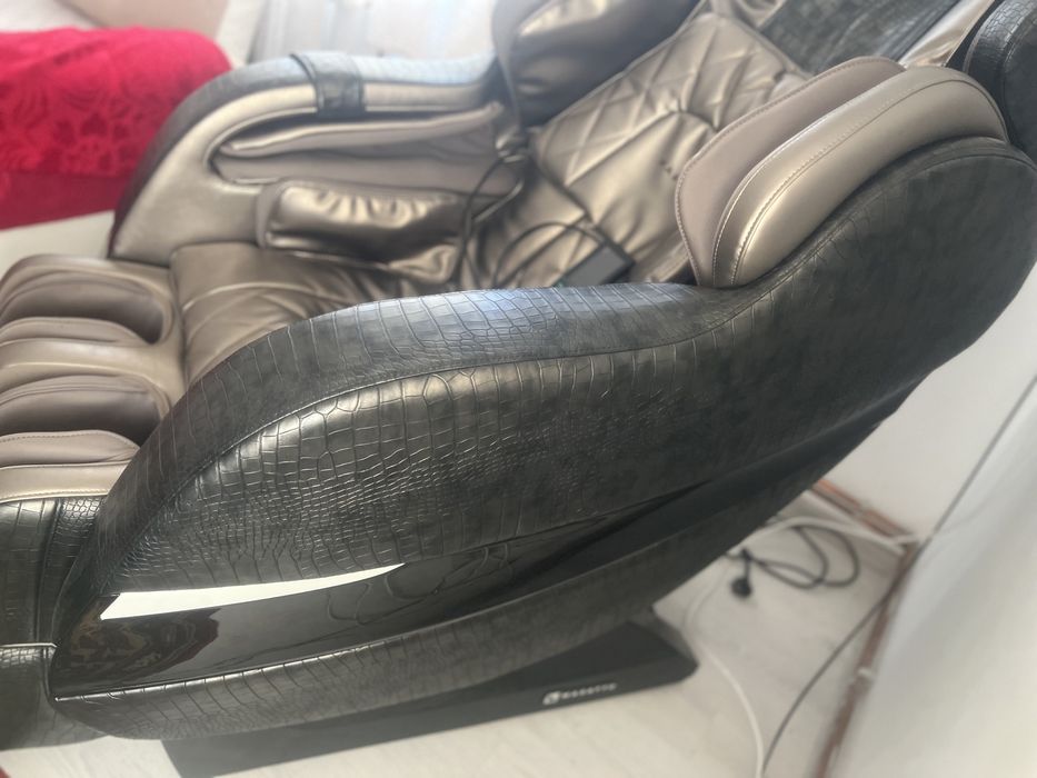 Fotoliu masaj folosit f puțin