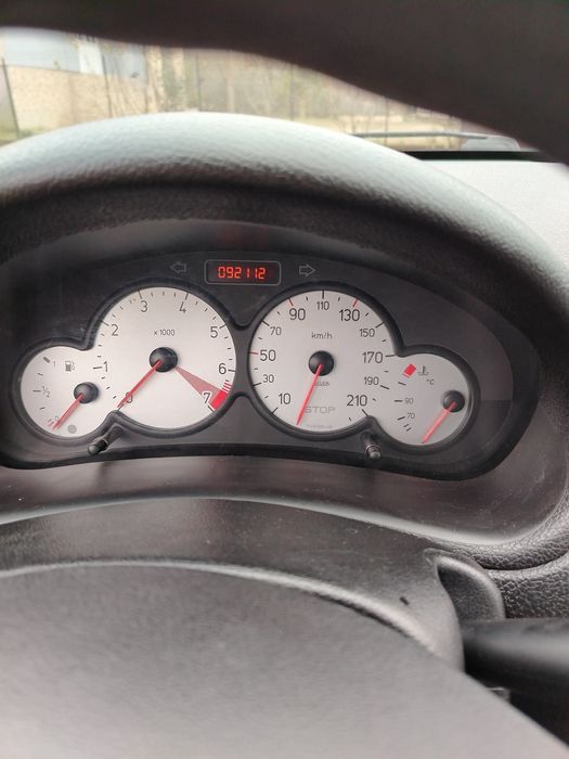 Peugeot 206 1.4 berlina