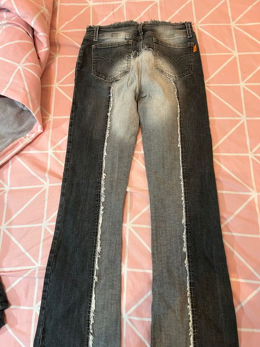 Модерни дънки ..