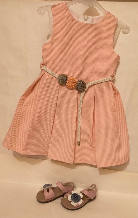 Платья детские нарядные