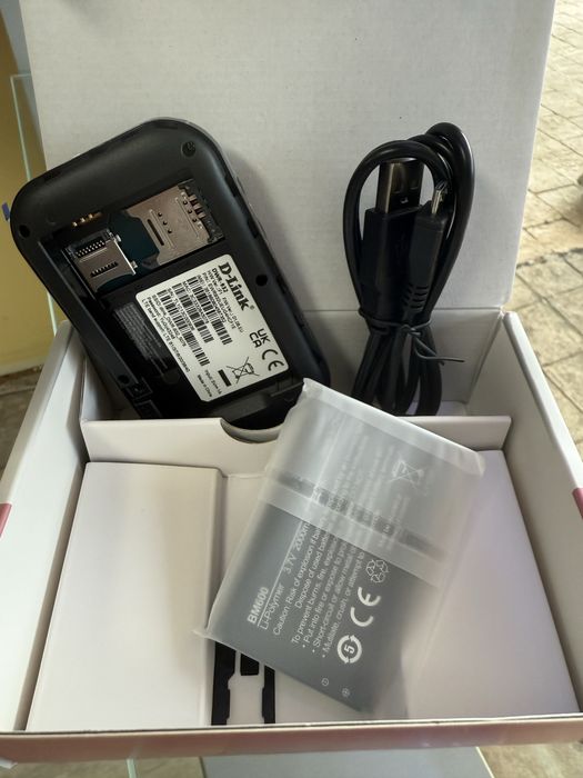 Бисквитка D-Link DWR-932 рутер hi-fi за мобилна сим карта