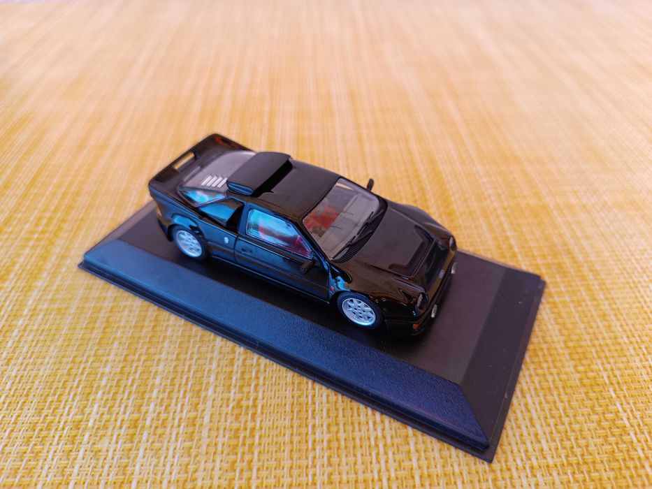Колекционерски модел 1:43 Minichamps - Ford RS200