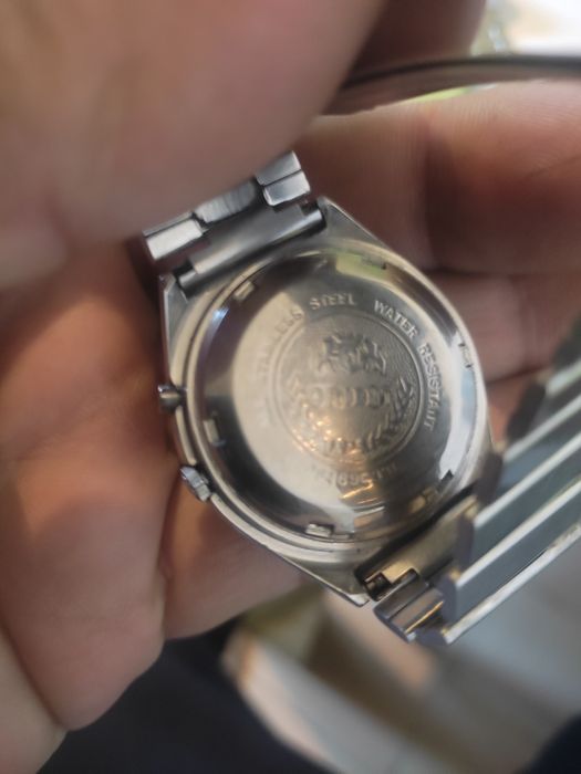 Продам часы разный оптом