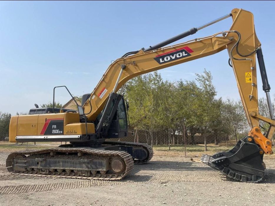 Texnika xizmatlari ijara oylik