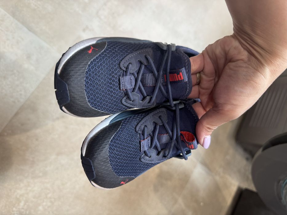 Adidasi Puma marime 27