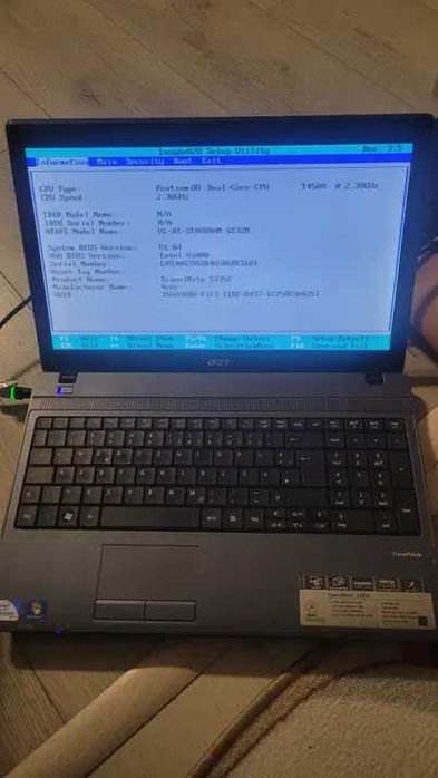 Acer TravelMate 5738Z Intel T4500 2.3 Ghz / 3 GB