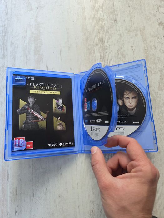 A Plague Tale Collection (PS5) игра