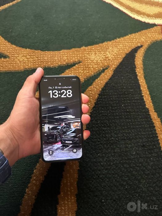 Iphone 11 pro sotiladi narxi 180$