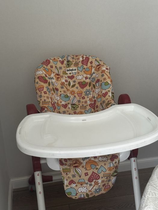 Стульчик для кормления