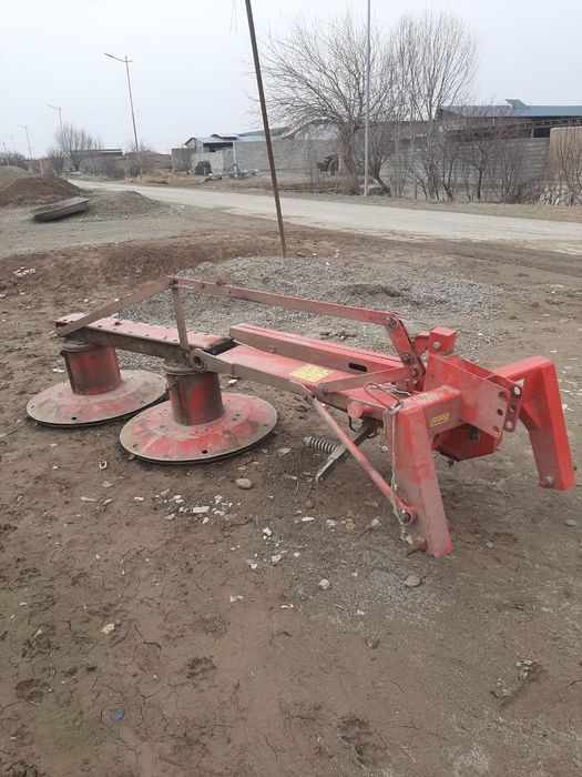 трактор сотилади