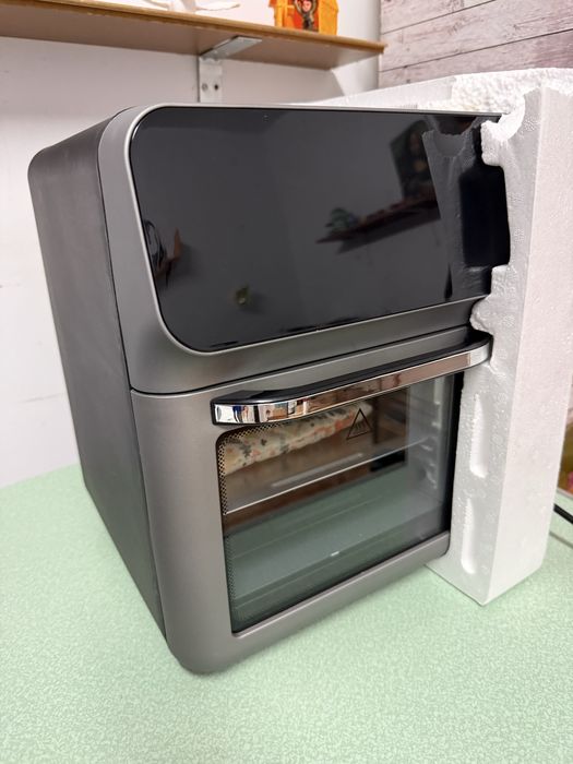 Air Fryer ЧИСТО НОВ!!!