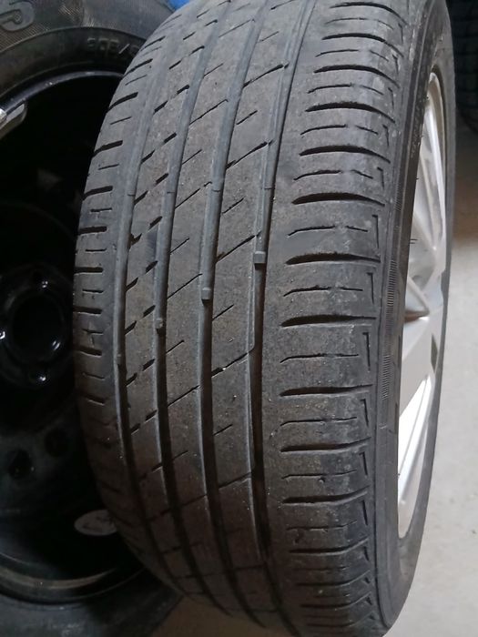 205/55/16 roti de vara cu jante aliaj Ford
