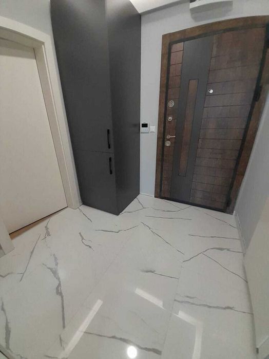 Продава се Тристаен апартамент в Пловдив, Христо Смирненски - 91 кв.м за 2088 €/кв.м - Снимка #5