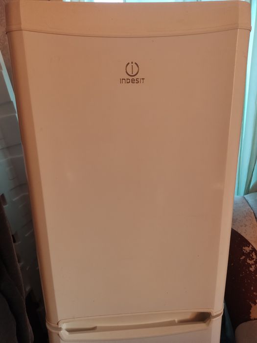 Холодильник хороший