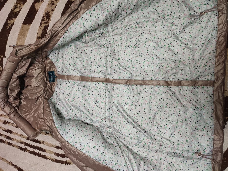 Продаётся Зимняя куртка для Девочки рост 158