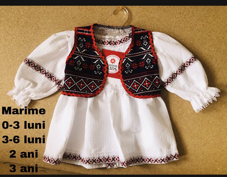 Rochita traditionala-populara pentru fetite