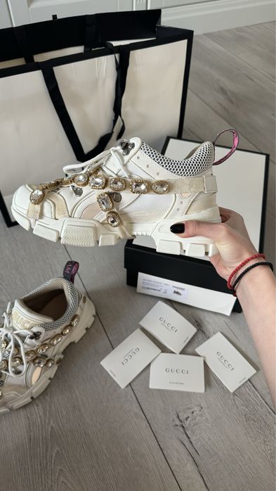 Adidasi Gucci,marimea 37,stare impecabila