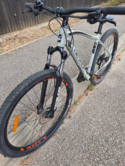 Bicicleta MTB Devron