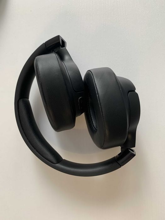 Безжични слушалки JBL TUNE 750BTNC