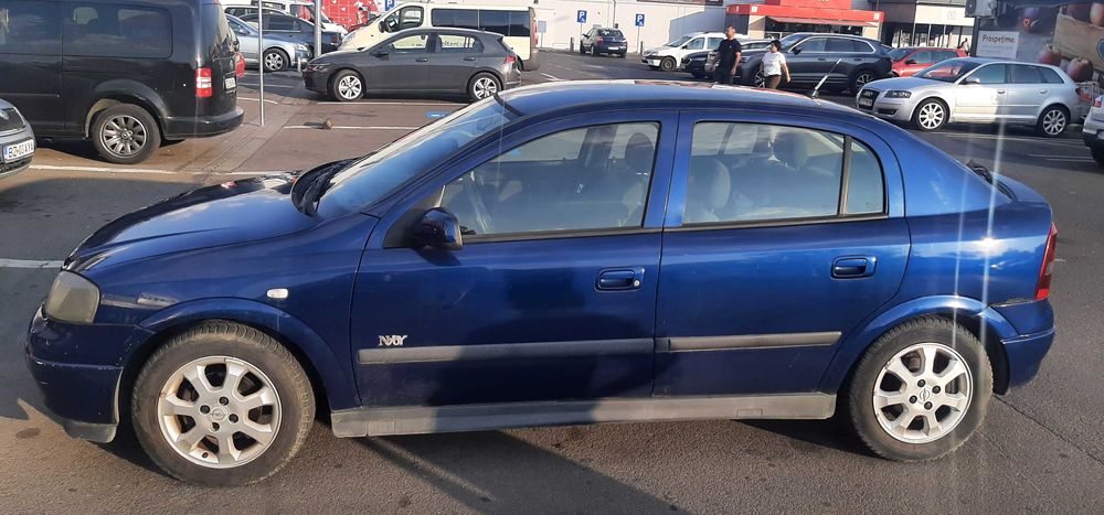 Vând Opel Astra 1.6