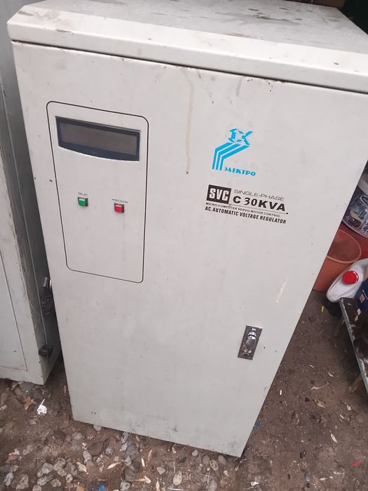 Стабелизатор напряжения