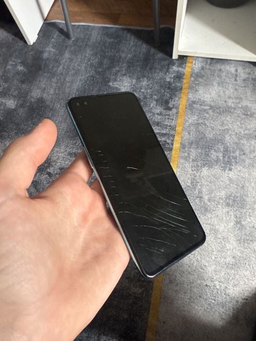 Oneplus nord 8 не работает дисплей