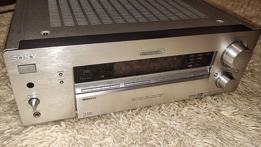 Sony STR-DB840 QS
Висок клас 5.1 receiver !
В отлично състояние !

160