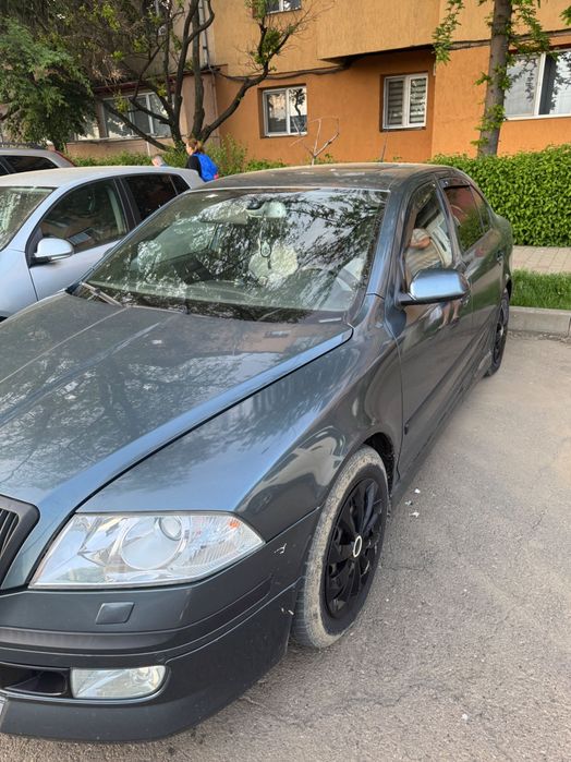 Vand skoda octavia 2/2.0 tdi an fabricatie 2004