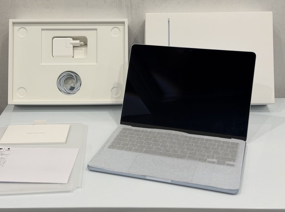 MacBook Air M4 16GB / 100% АКБ / 18 циклов / До 2027 Года Гарантия