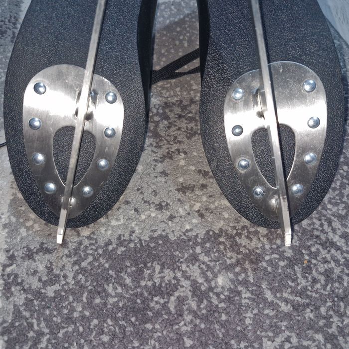 Patine pentru patinaj artistic 44
