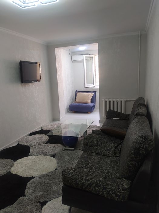 Продаётся своя 2-х комнатная квартира