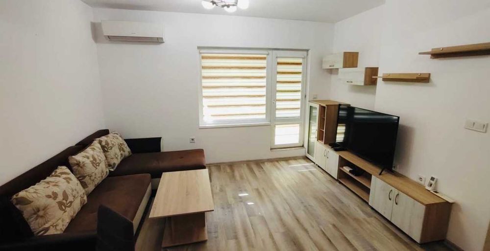 Дава се под наем Двустаен апартамент в Пловдив, Въстанически - 65 кв.м за 350 € - Снимка #1