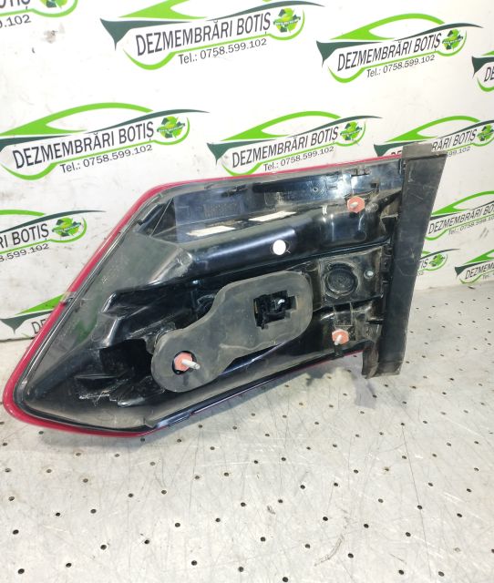 Lampa / Tripla stop stanga pe aripa Mercedes-Benz E-Class W212