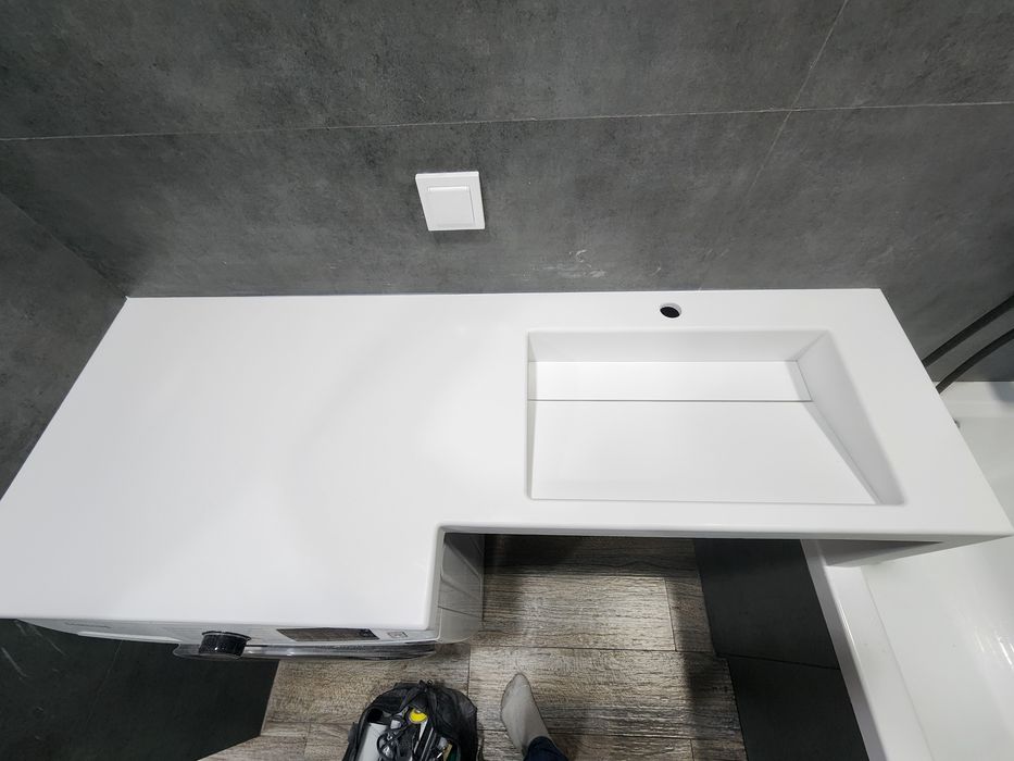 Умывальник из искусственного камня