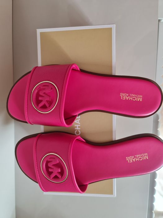 Оригинални чехли НОВИ Michael Kors