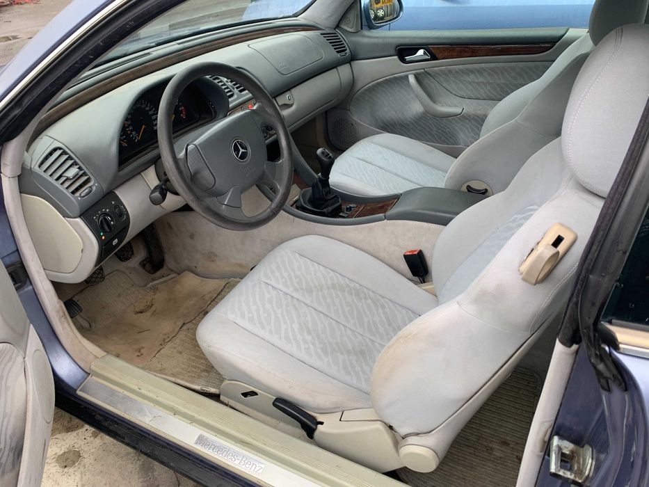 Dezmembrez mercedes clk w208 2.3 i/bara fata clk w208/capota w208/
