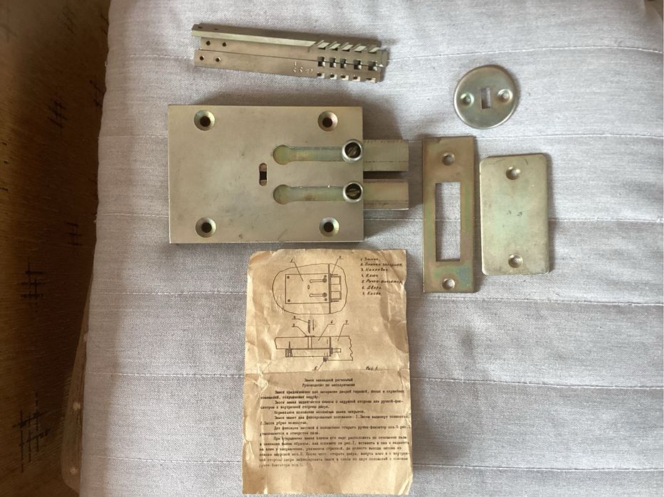 Продава се Гараж / Паркомясто в Брацигово - 221 кв.м за 1 €/кв.м - Снимка #4