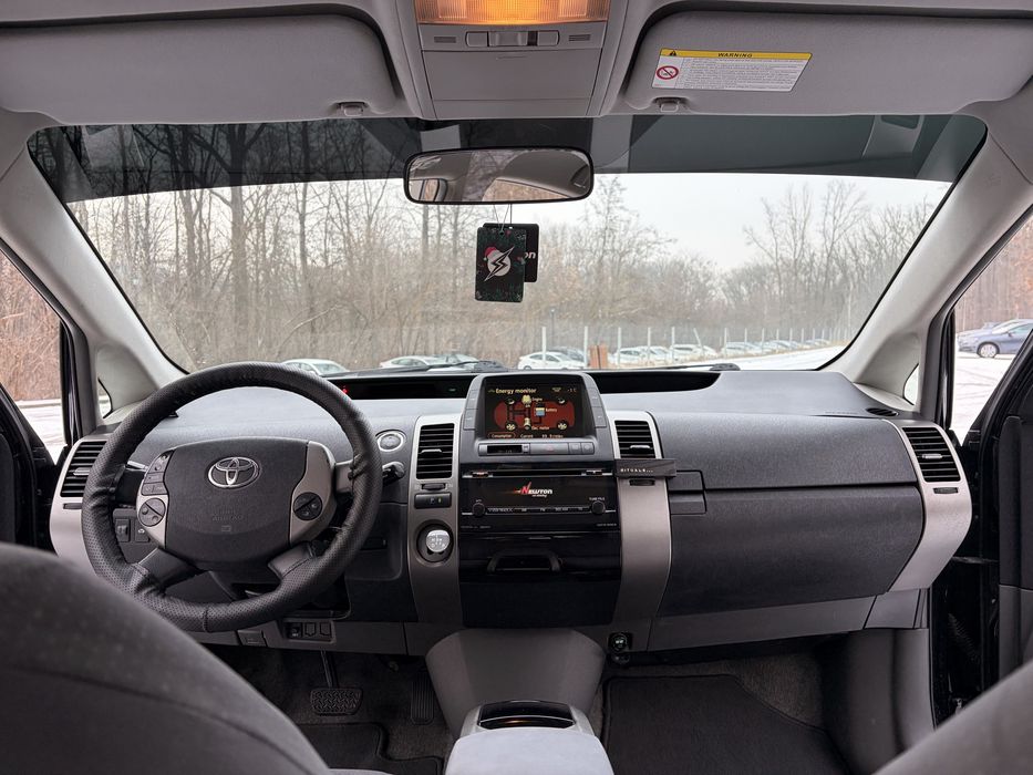 Toyota Prius Gen. 2, unic proprietar din 2013