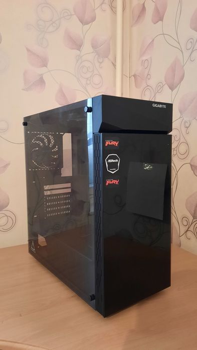 Корпус Gigabyte GB-C200G