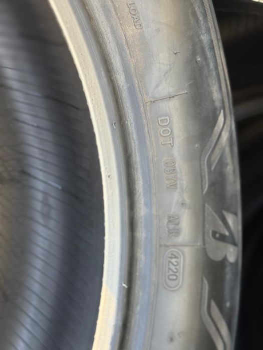 Комплект шин bridgestone 275/45/20