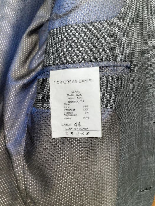 Costum gri 2 piese mărimea 44