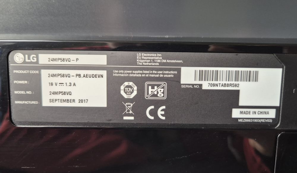 Монитор LG  24 инча