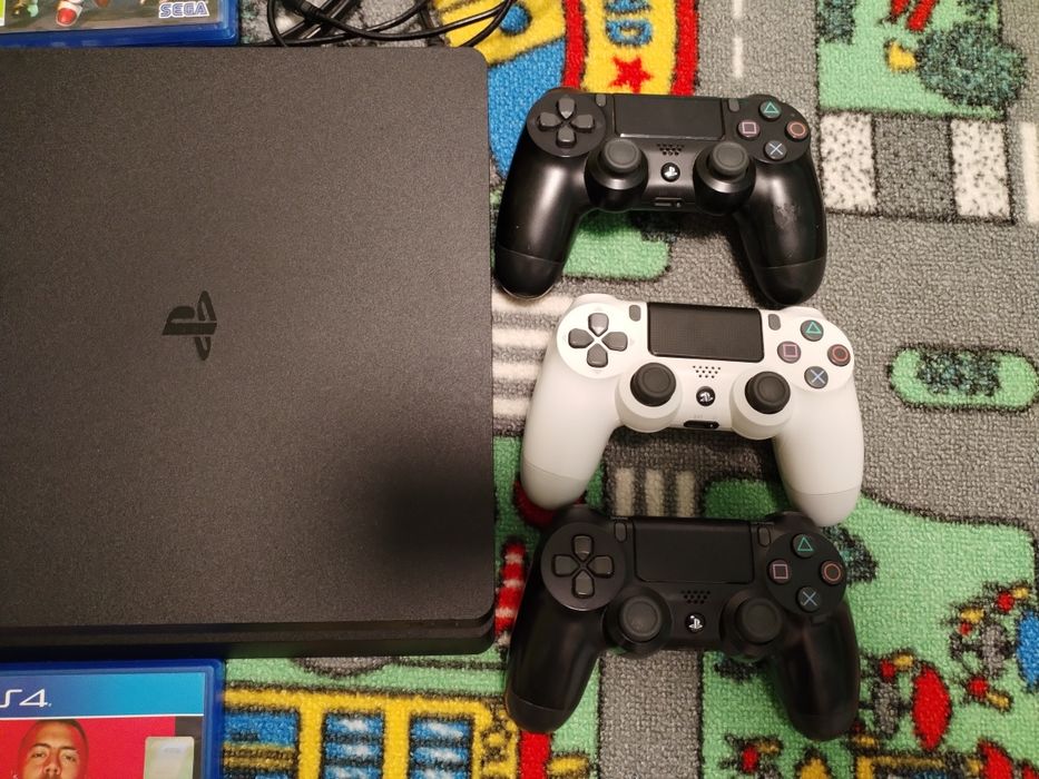 Ps4/ пс4 плейстейшън 4 с игри.